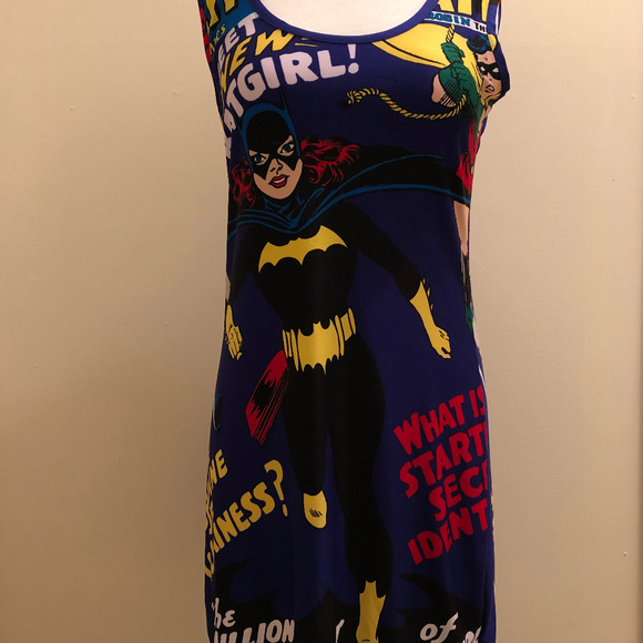 DC Comics Other - BATGIRL DC COMICS NIGHT GOWN BATMAN